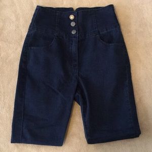 Deep blue highwaist jeans